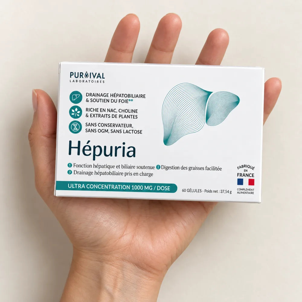 Une main tient la boîte Hépuria, 60 gélules, ultra concentration 1000 mg par dose